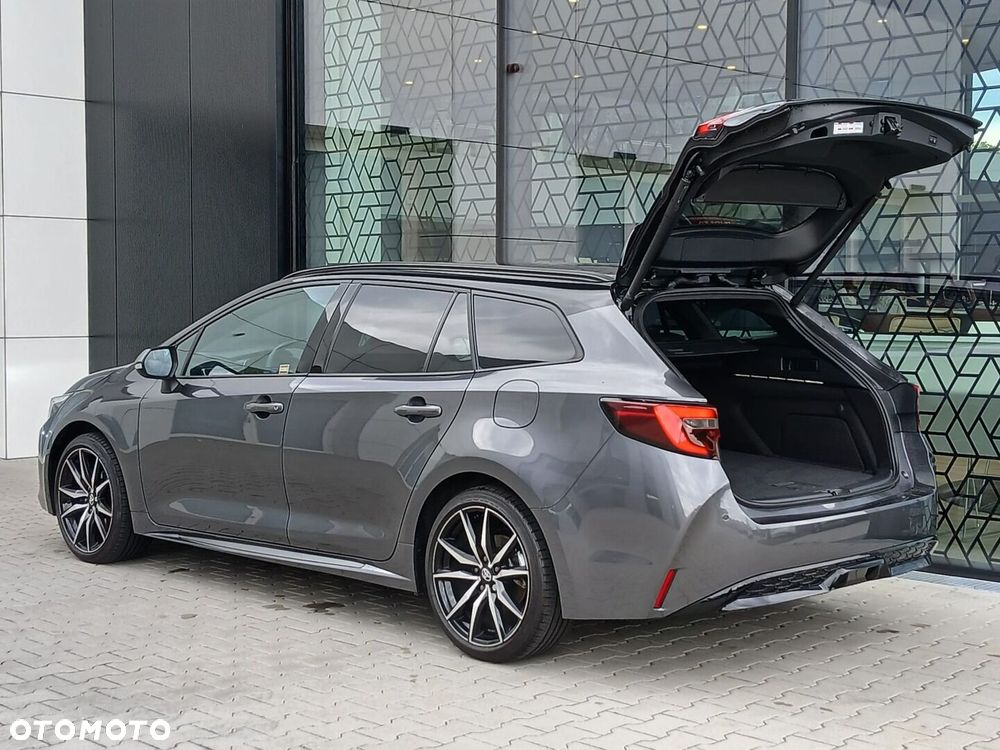 Toyota Corolla - 40