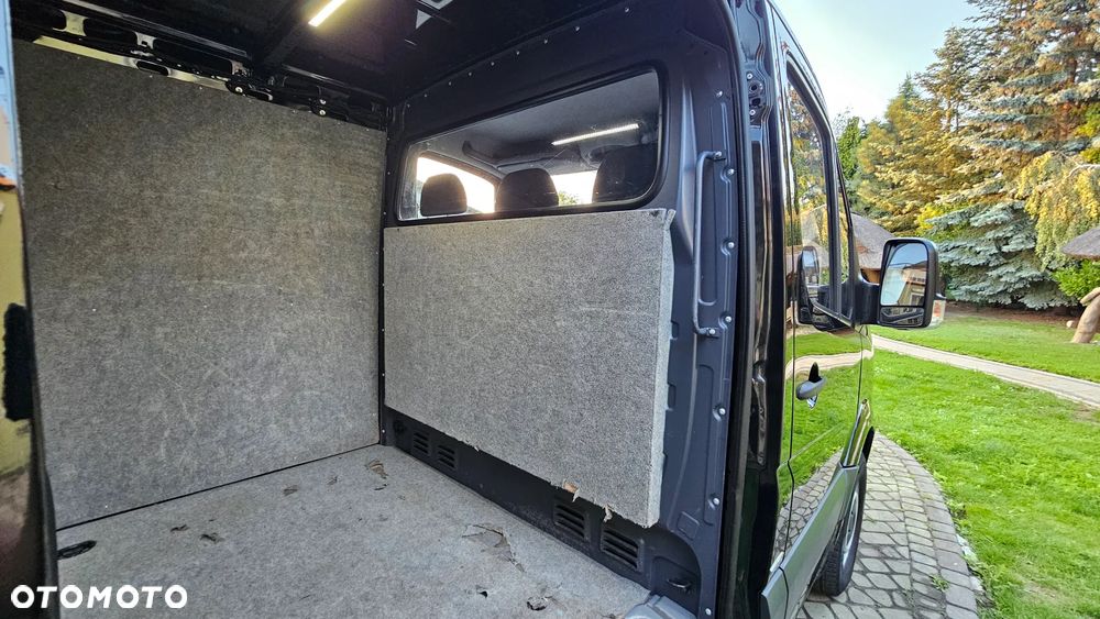 Mercedes-Benz Sprinter 219CDI 3,0 V6 202T.Km. Webasto Nawigacja Kamera Tempomat Fotel Bujany - 32