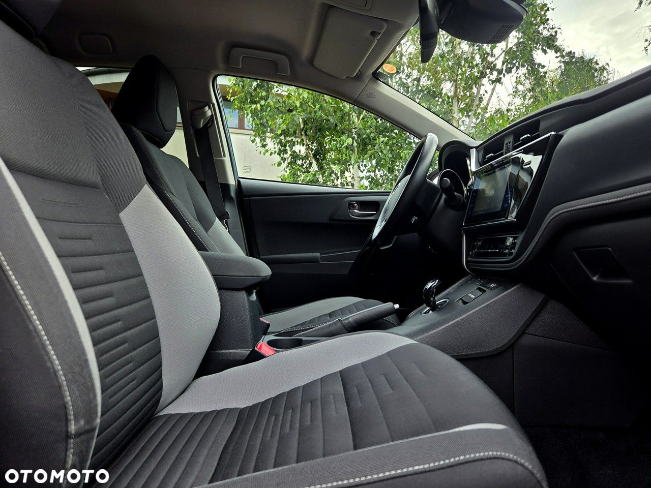 Toyota Auris - 5