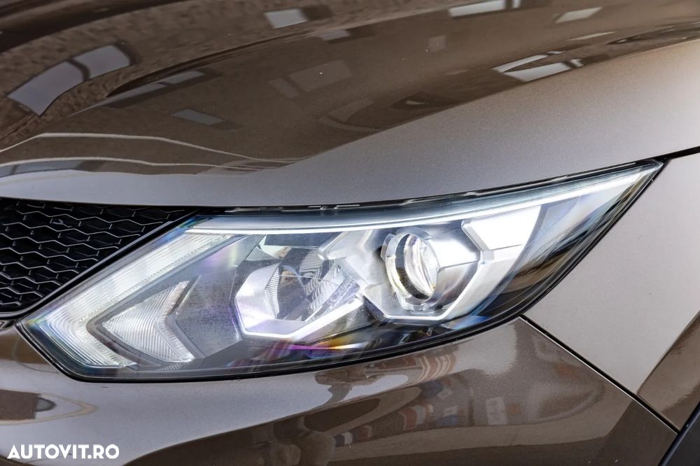 Nissan Qashqai 1.6 DCI ALL-MODE 4x4i TEKNA+ - 16