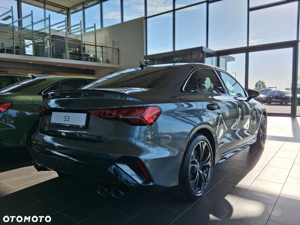 Audi S3 Limousine - 4