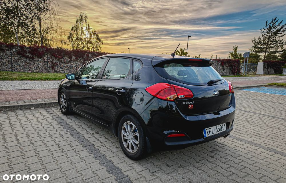Kia Ceed - 5