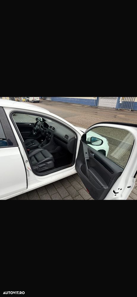Volkswagen Golf - 9