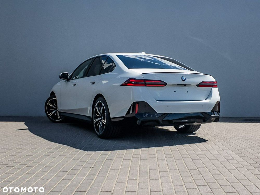 BMW Seria 5 - 8
