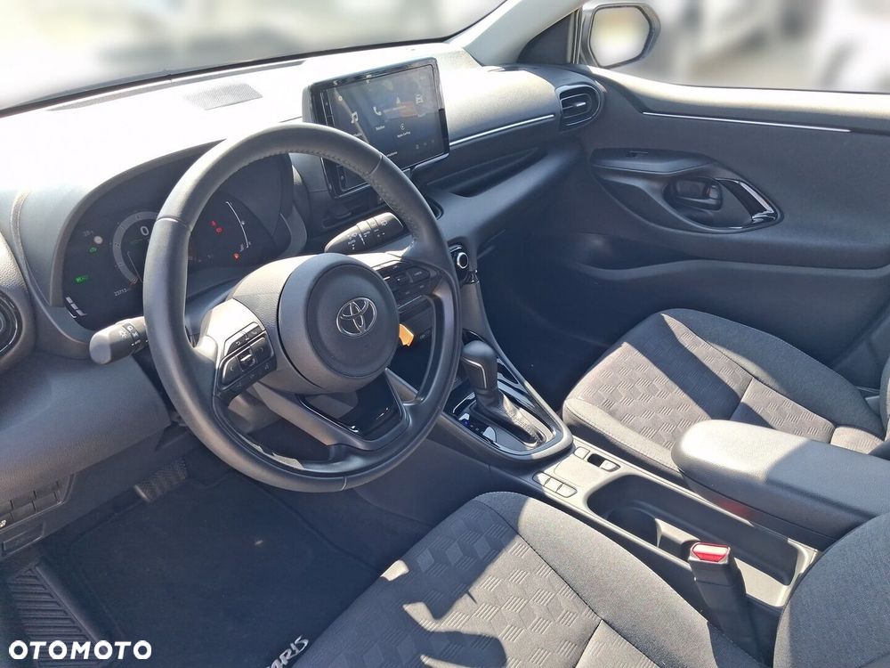 Toyota Yaris Hybrid 1.5 Style - 10
