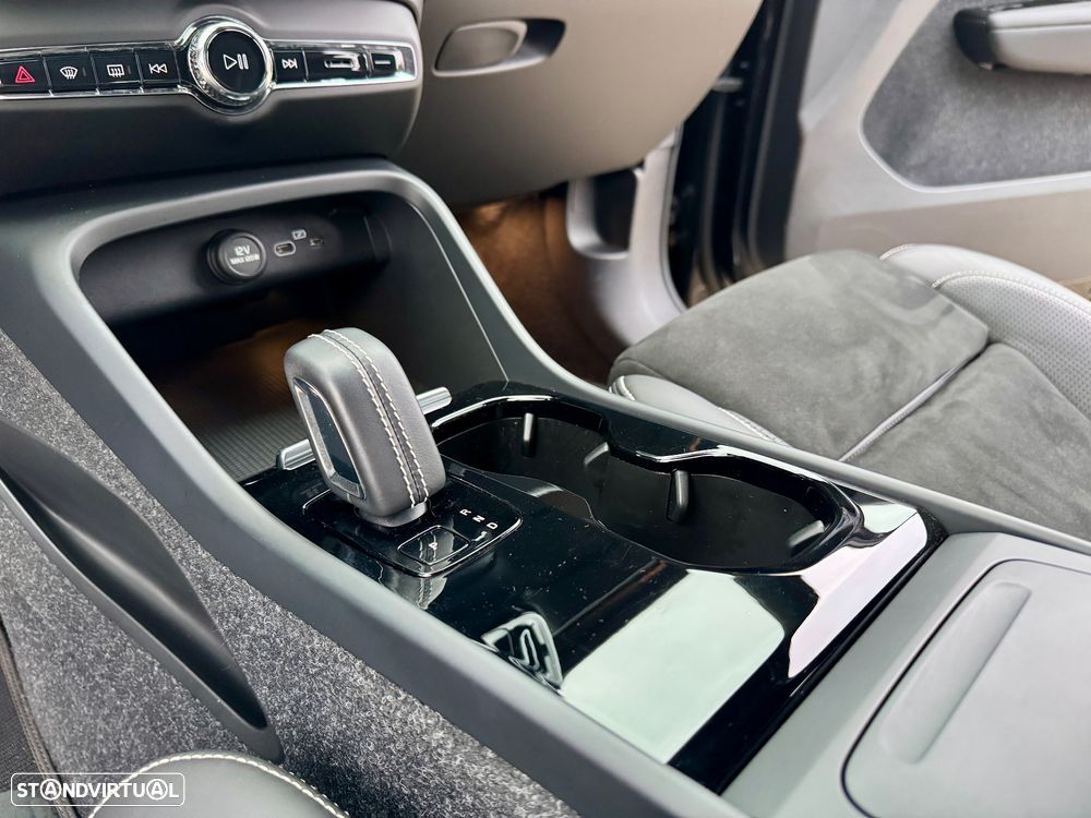 Volvo XC 40 Recharge 78 kWh Twin Motor Ultimate - 35