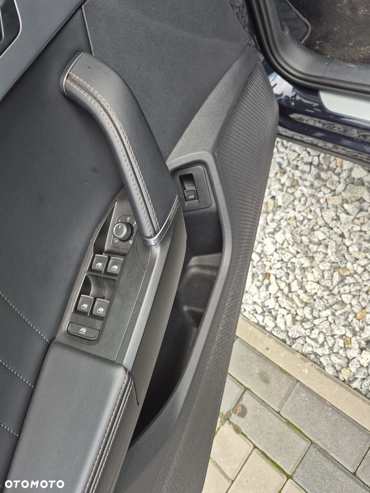 Cupra Formentor - 12