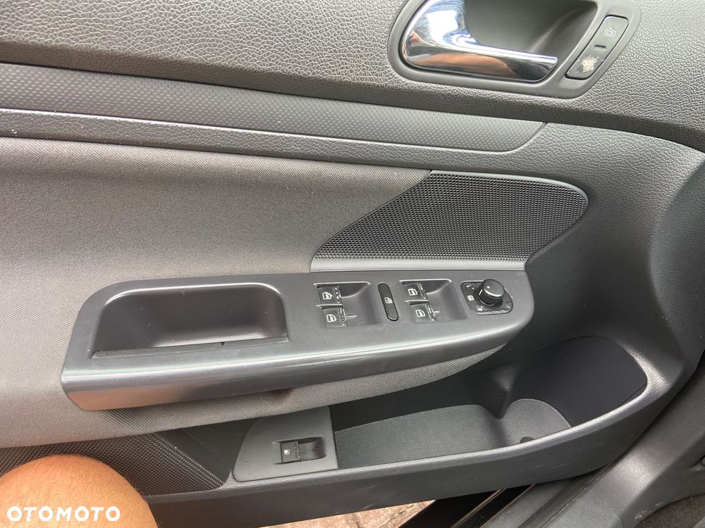 Volkswagen Golf 1.6 Automatik Goal - 9