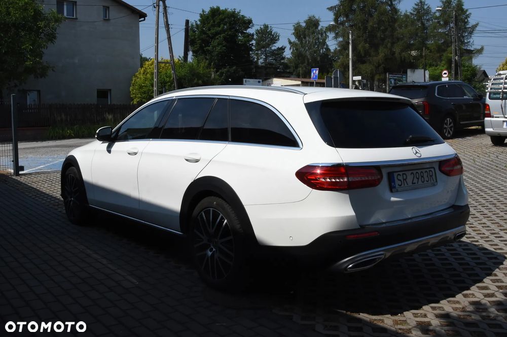 Mercedes-Benz Klasa E 220 d 4Matic All-Terrain 9G-TRONIC Avantgarde - 7