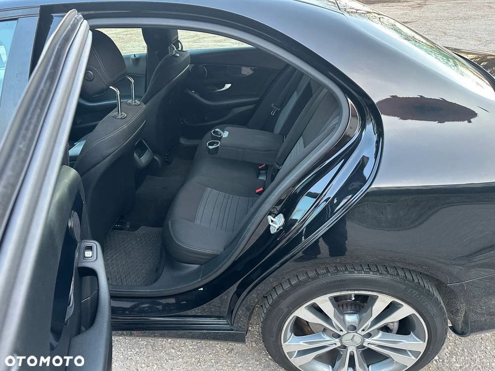 Mercedes-Benz Klasa C 200 (BlueTEC) d 7G-TRONIC Avantgarde - 21