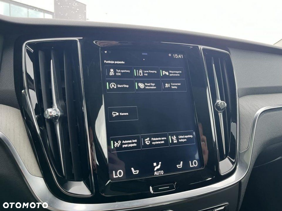 Volvo V60 - 16