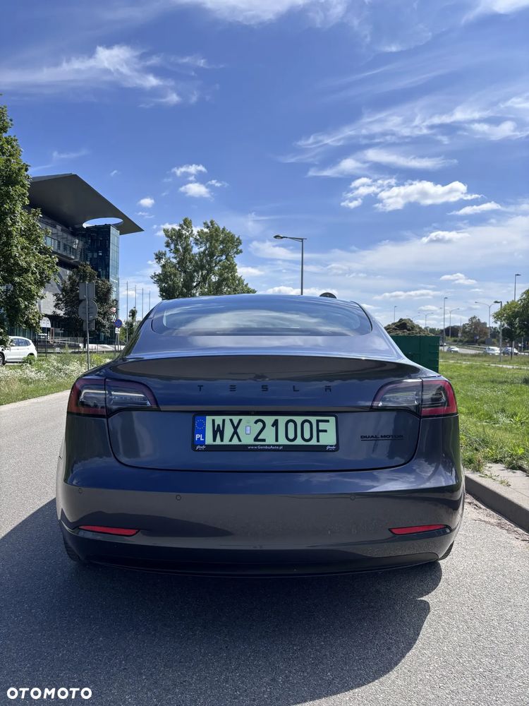 Tesla Model 3 Langstreckenbatterie Allradantrieb Dual Motor - 4