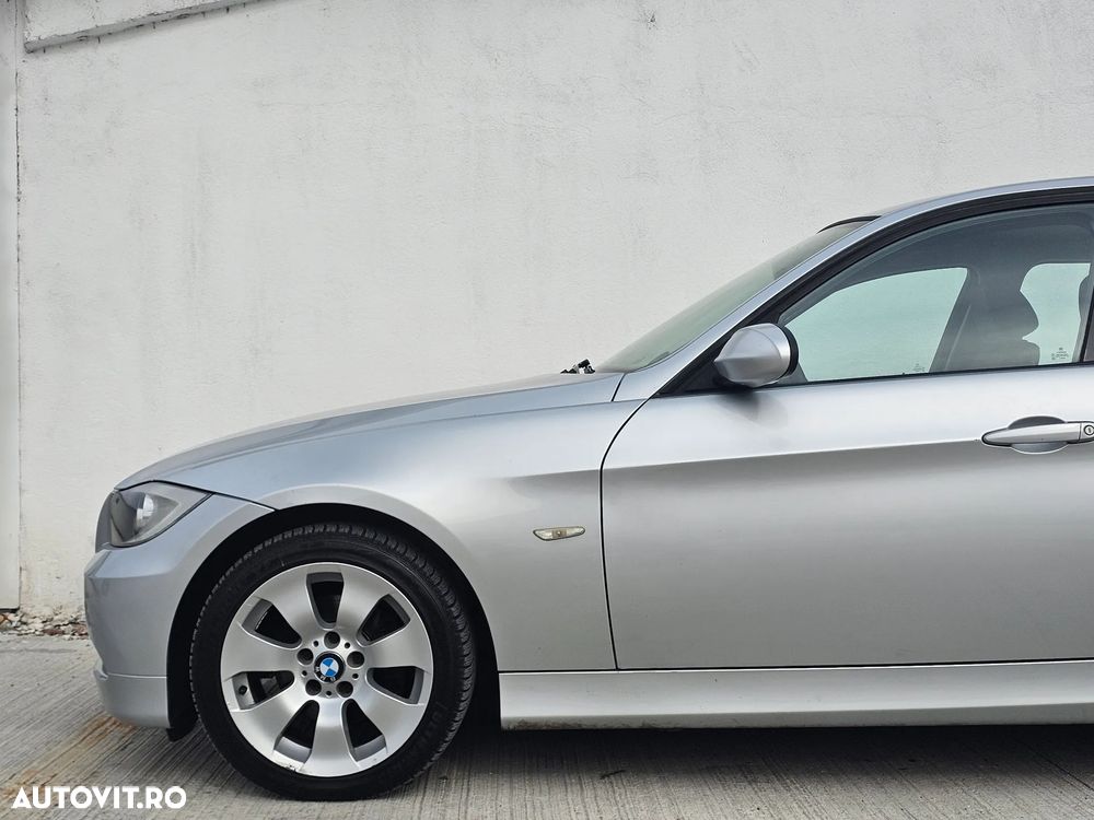 BMW Seria 3 318d DPF Edition Lifestyle - 11