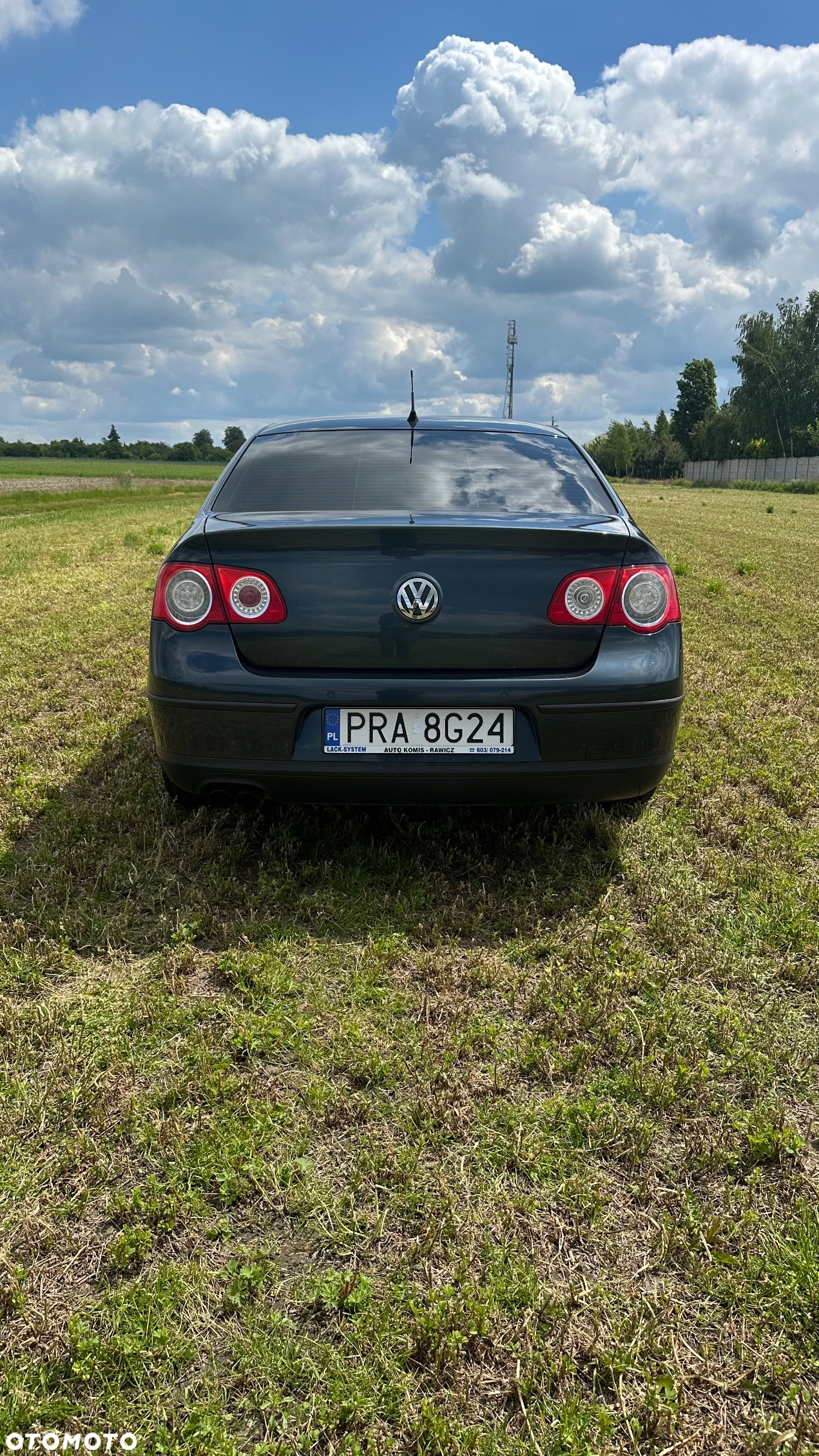 Volkswagen Passat 2.0 TDI Comfortline DSG - 4