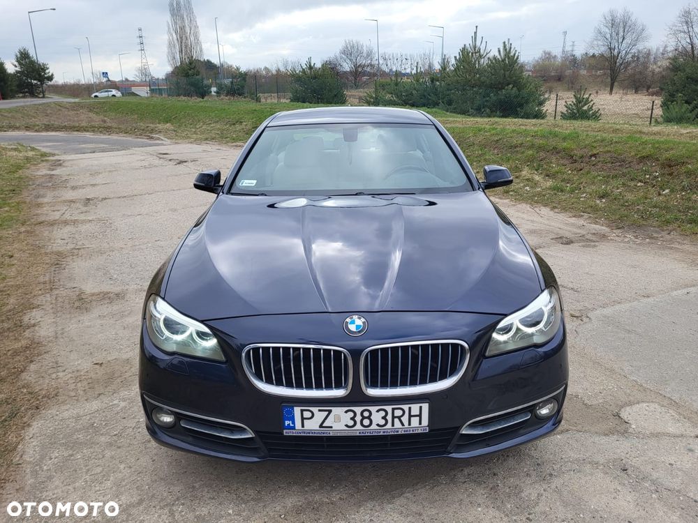 BMW Seria 5 520d Luxury Line