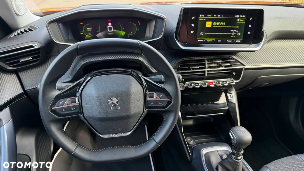 Peugeot 2008 1.2 Pure Tech GPF Allure S&S - 24