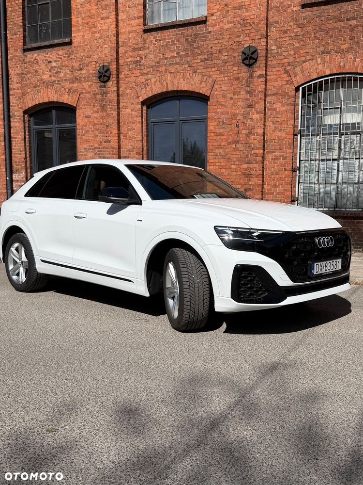 Audi Q8 55 TFSI e PHEV Quattro Tiptronic - 2