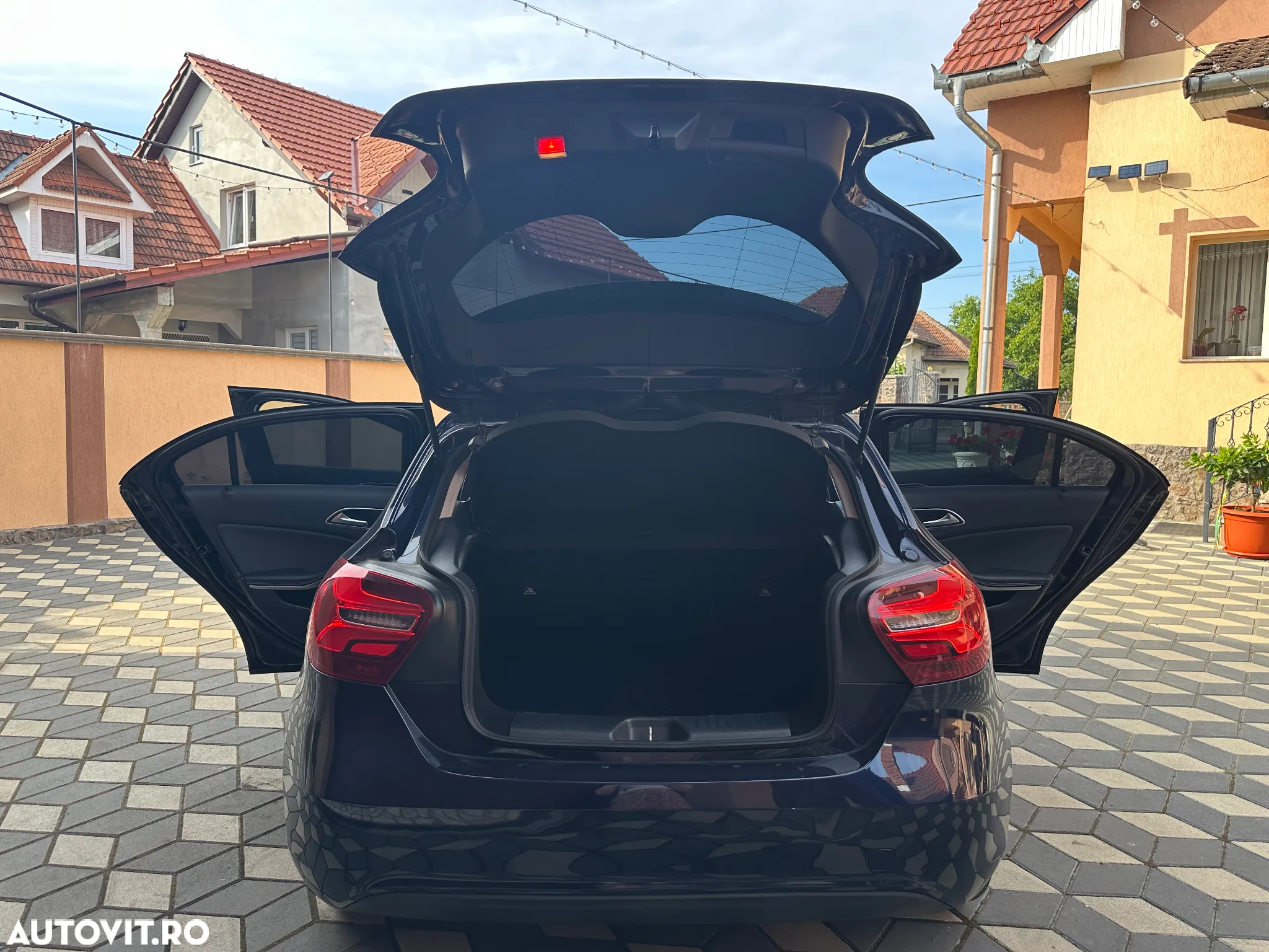 Mercedes-Benz A 200 d 4MATIC Aut. - 6