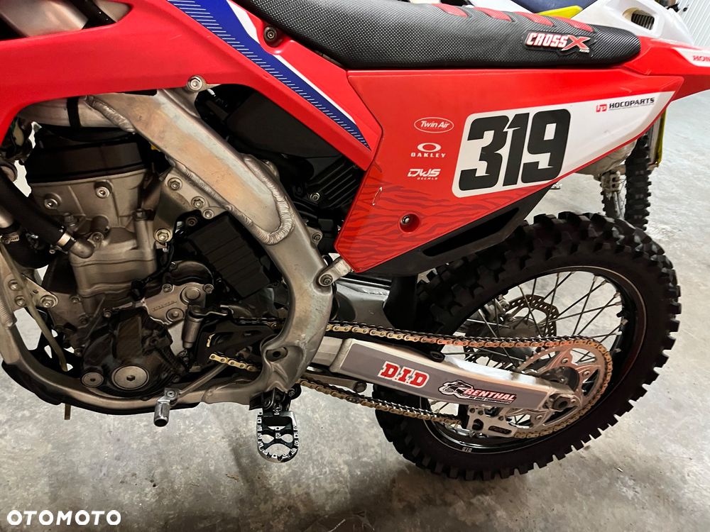 Honda CRF - 8