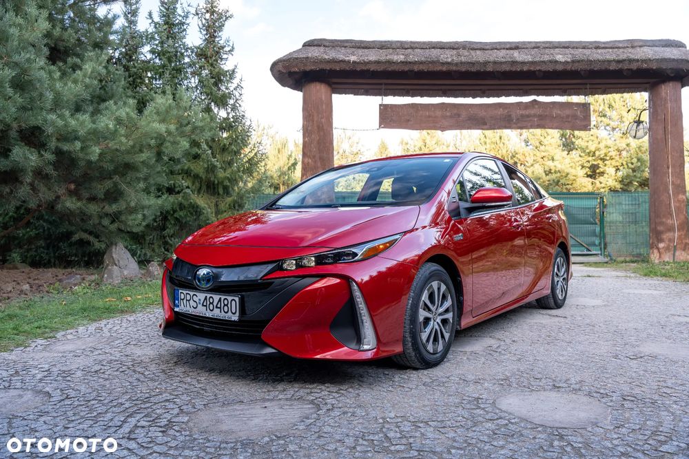 Toyota Prius Hybrid - 13