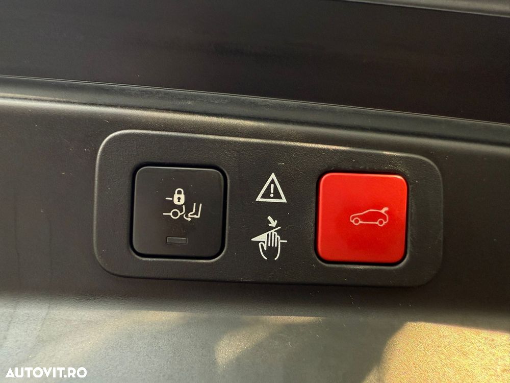 Peugeot 5008 1.5 BlueHDI s&s GT-Line - 21