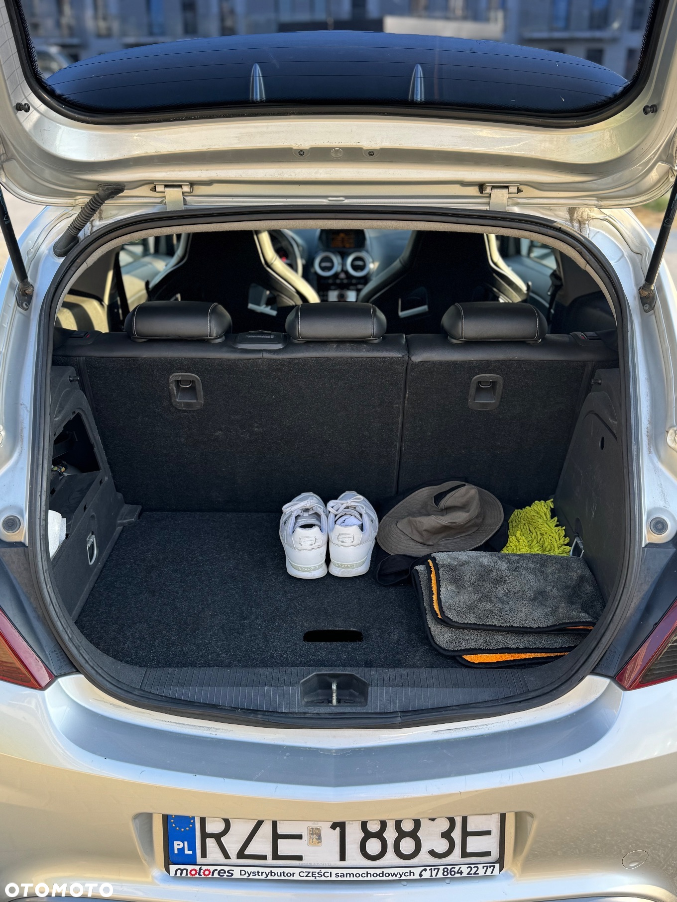Opel Corsa 1.6T OPC - 18