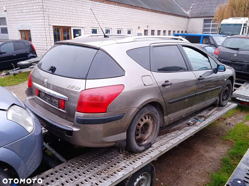 Szyba czołowa tylna boczna karoseryjna Peugeot 407 - 2