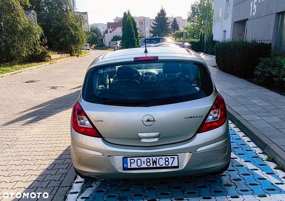 Opel Corsa 1.4 16V Enjoy - 2