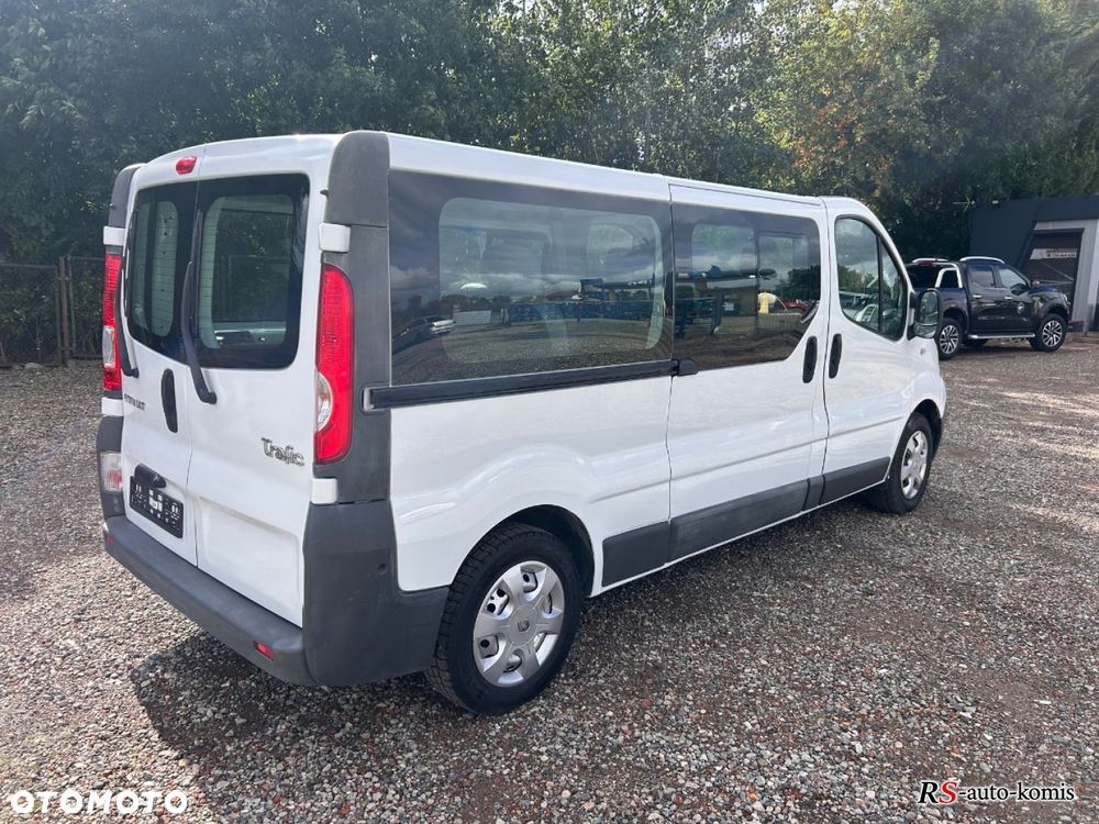 Renault Trafic - 6