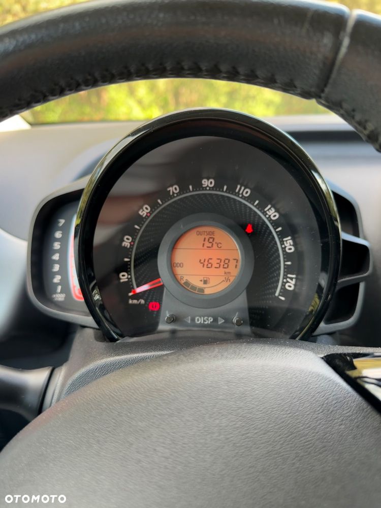 Toyota Aygo 1.0 VVT-i Color Edition - 10