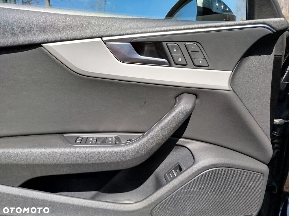 Audi A4 Avant 40 TDI Quattro Advanced S tronic - 10