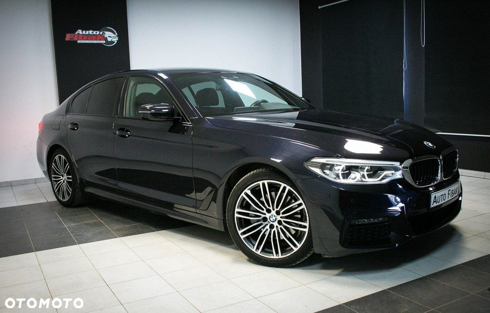 BMW Seria 5 520d M Sport - 2