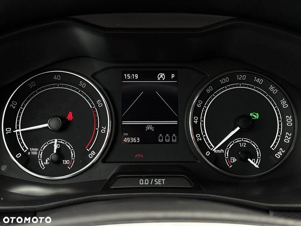 Skoda Kamiq 1.0 TSI Ambition DSG - 17