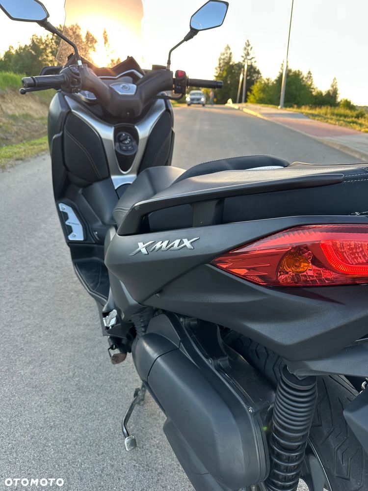 Yamaha X-max - 11