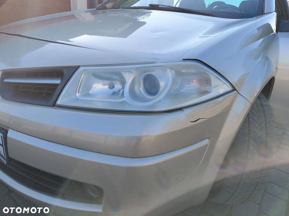 Renault Megane 2.0 Turbo Dynamique - 11