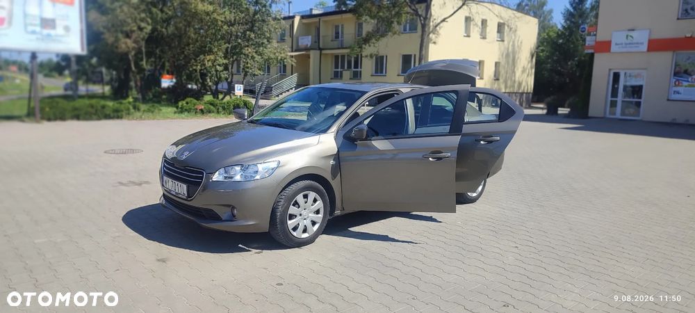 Peugeot 301 1.2 Pure Tech Access - 7