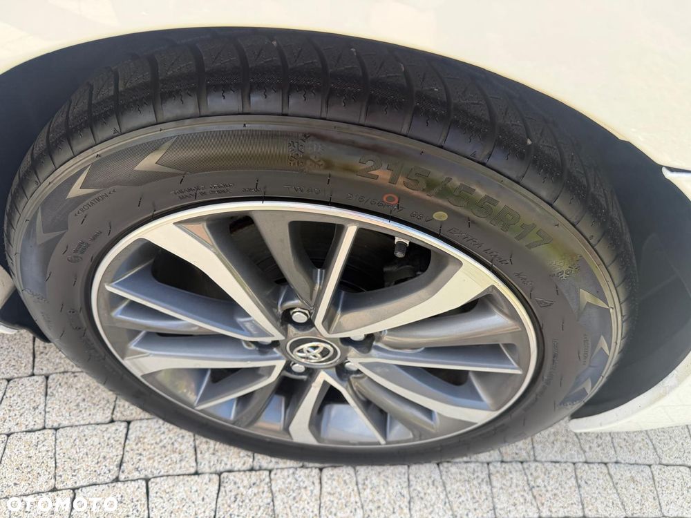 Toyota Avensis 2.0 D-4D Active Business - 15