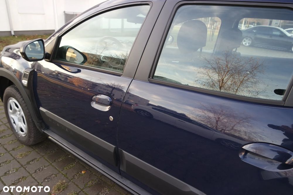 Dacia Duster 1.5 Blue dCi Essential 4WD EU6d - 3