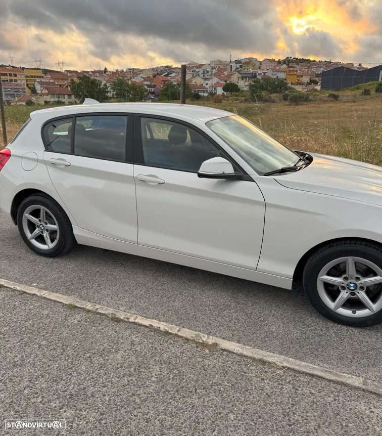 BMW 116 d Line Sport - 3