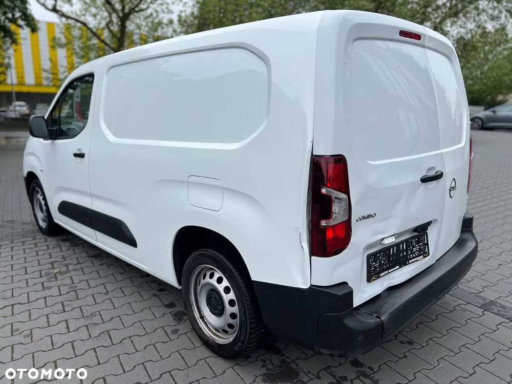 Opel e-COMBO L2 XL/50KWH - 4