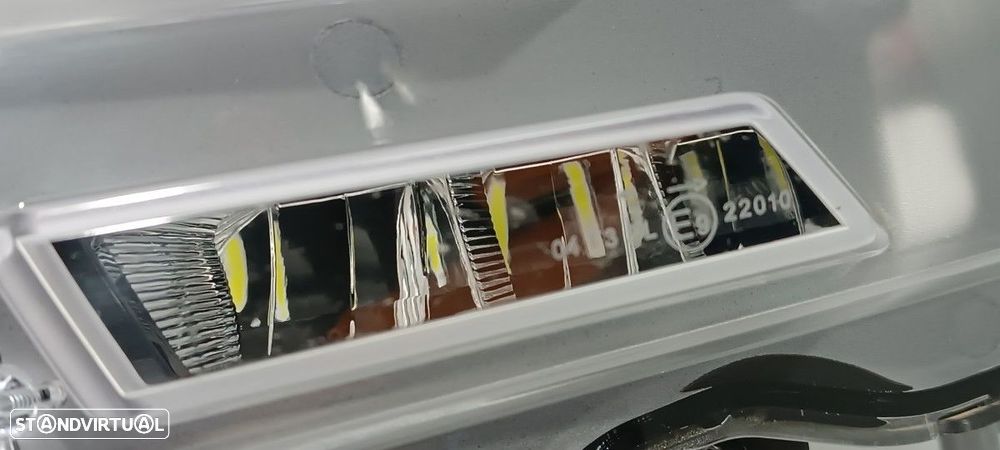 FAROL DE NEVOEIRO ESQUERDO KIA SPORTAGE - 7