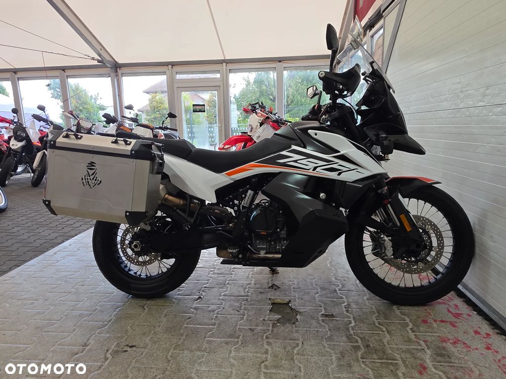 KTM Adventure 790 - 21