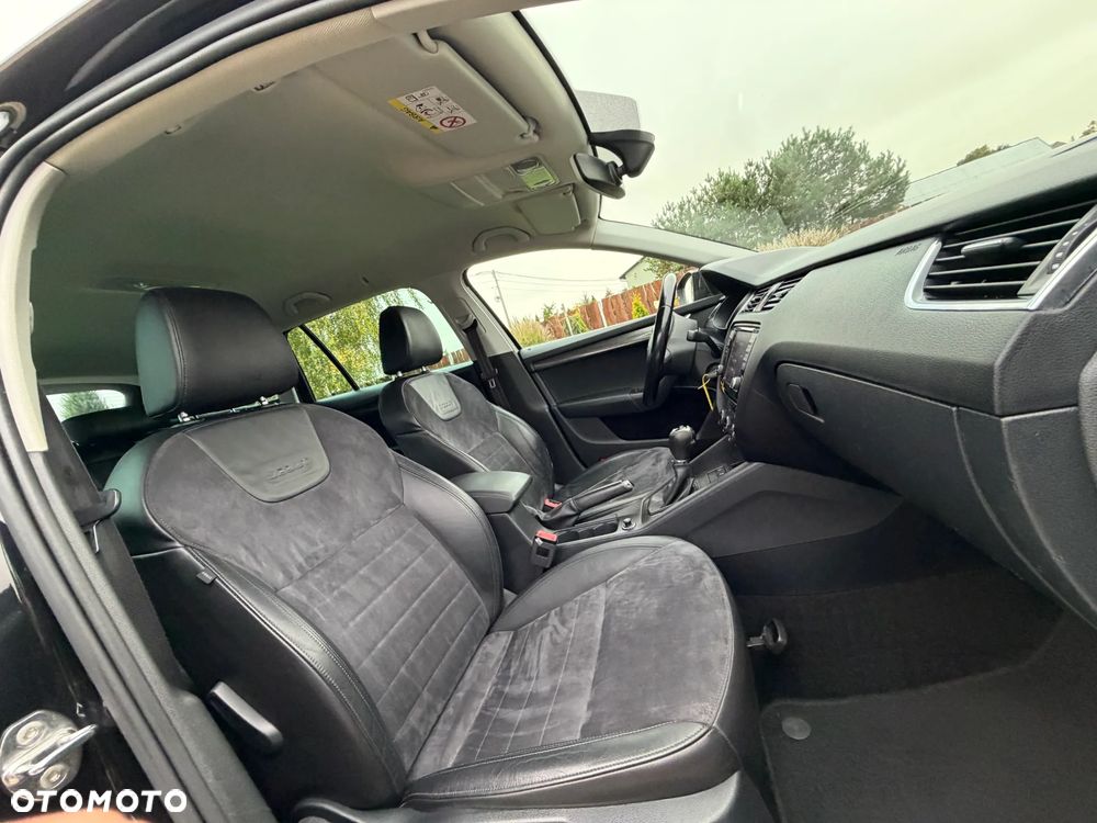 Skoda Octavia 2.0 TDI 4x4 DSG Scout - 18