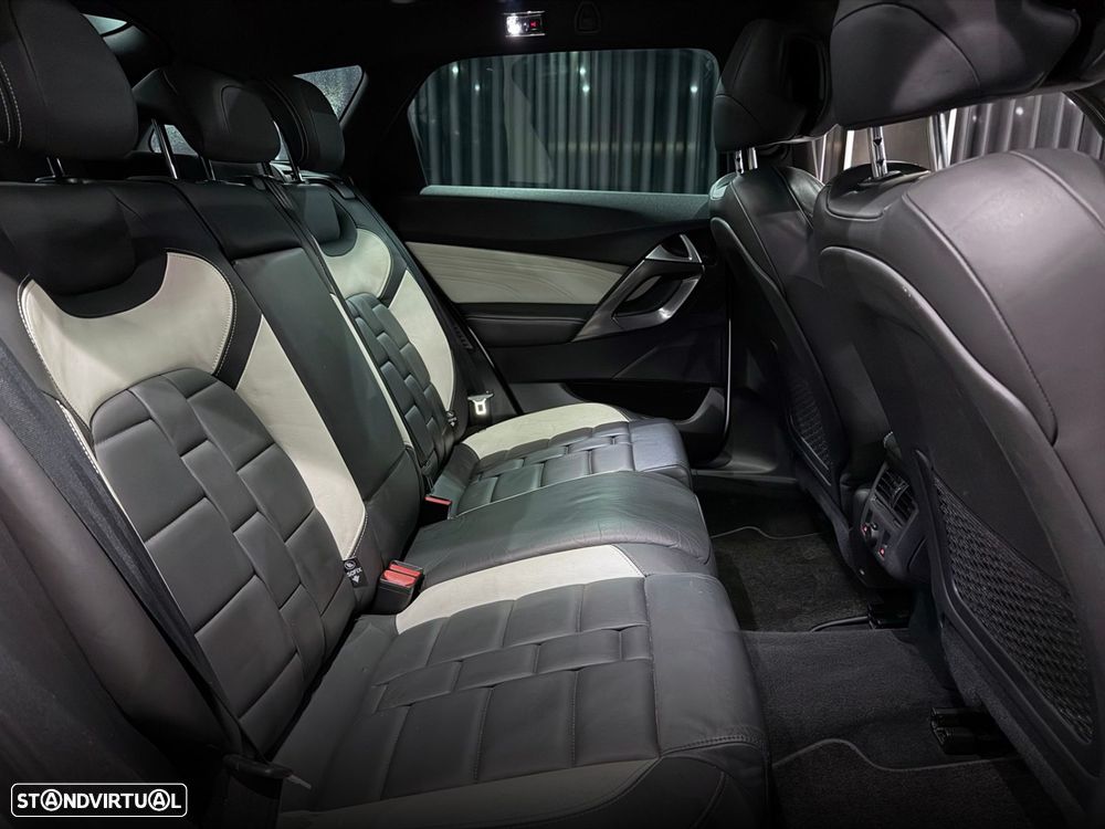 Citroën DS5 2.0 HDi Hybrid4 So Chic CMP6 - 34