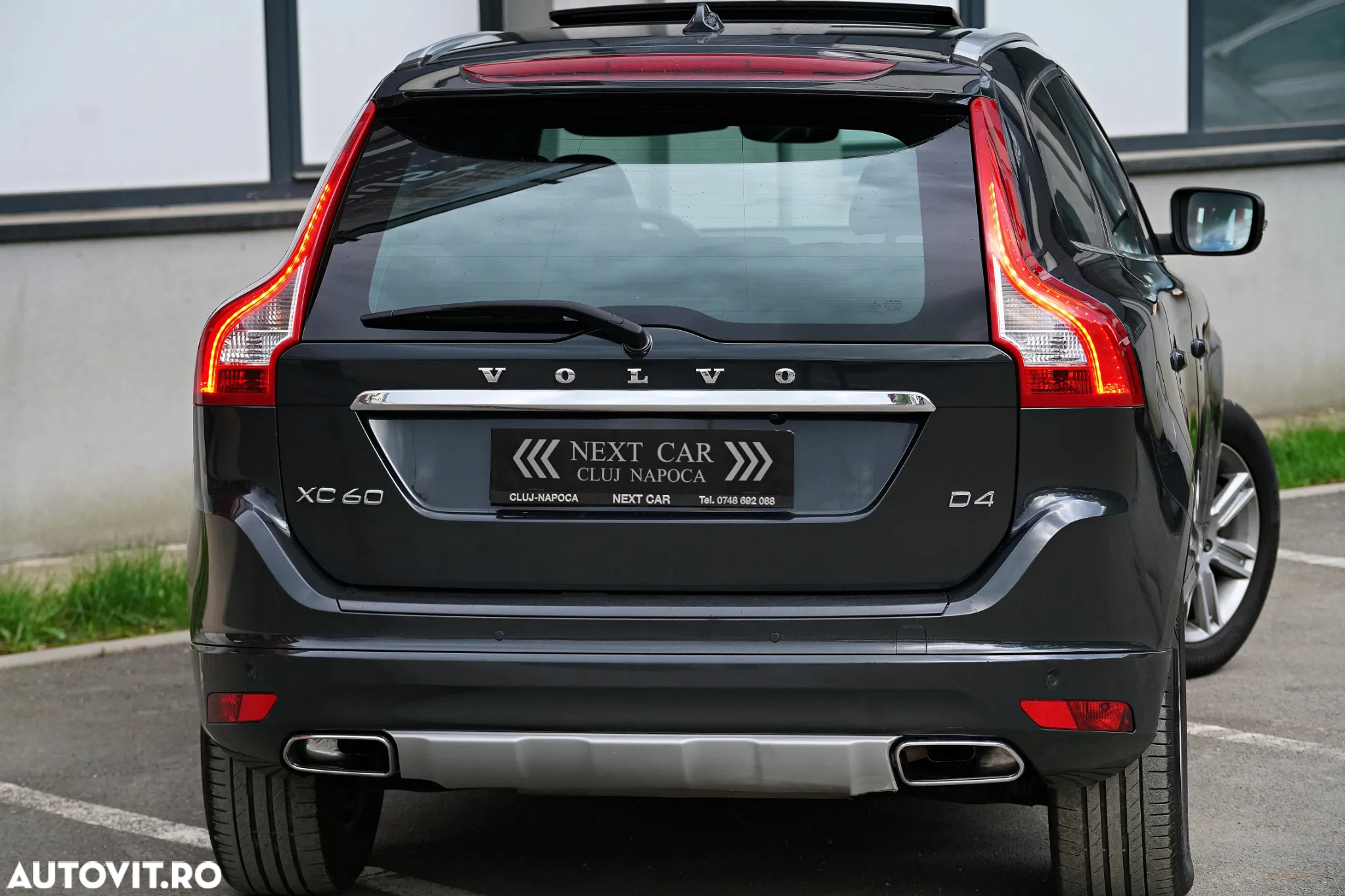 Volvo XC 60 D4 Geartronic Summum - 3