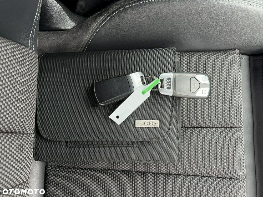 Audi A4 Avant 35 TDI S tronic sport - 36