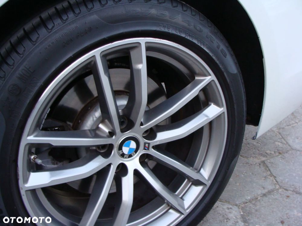 BMW Seria 5 520d xDrive M Sport sport - 37