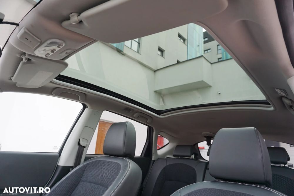 Nissan Qashqai 1.6 DCI 4 x 4 DPF Start/Stop tekna - 19