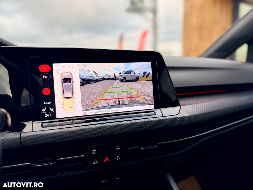 Volkswagen Golf 1.5 eTSI OPF DSG R-Line - 17