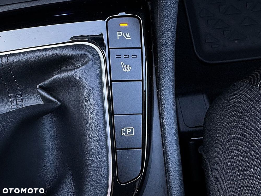 Hyundai Tucson 1.6 T-GDi Smart 2WD - 18